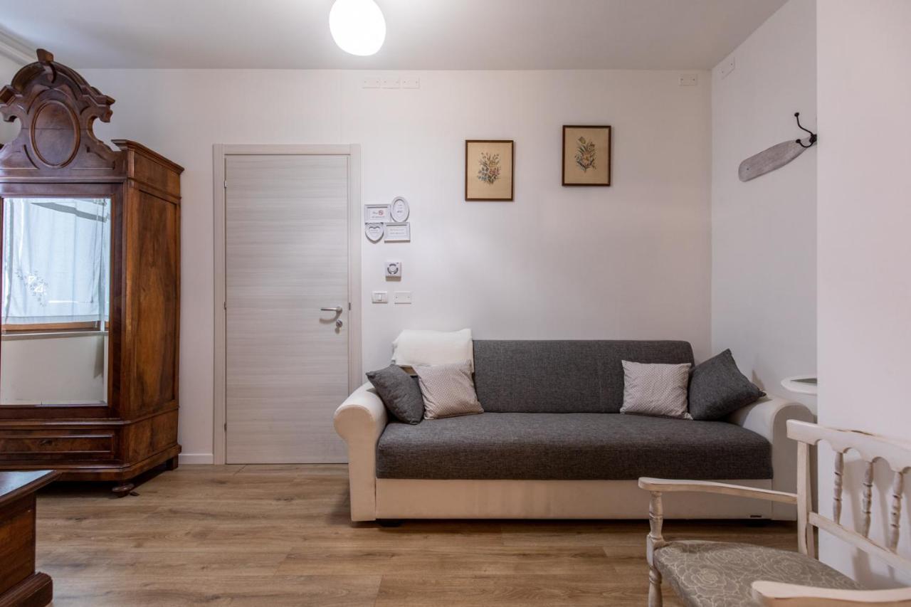 Hotel Gardabeds Adults Only Castelnuovo del Garda Zewnętrze zdjęcie
